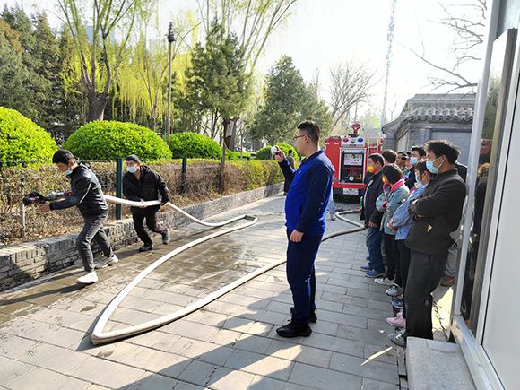 工人专业消防培训